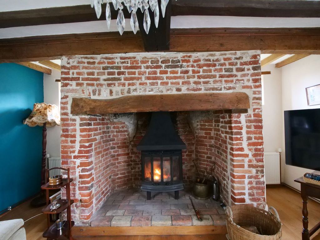Property photo 3 of 31