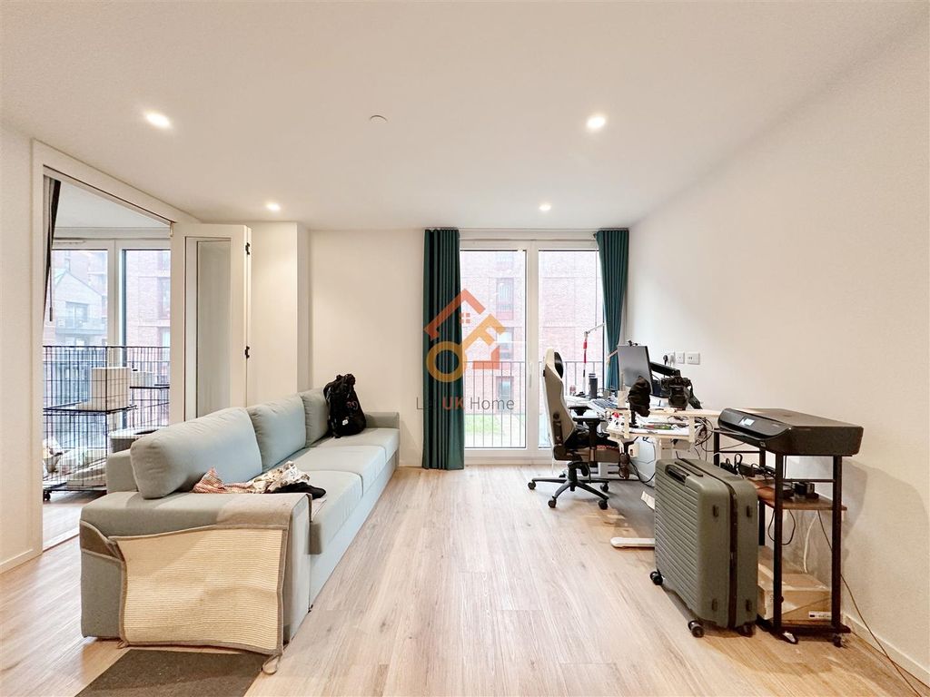 Property photo 1 of 27 ????_2025-11-03_121655_044.Jpg