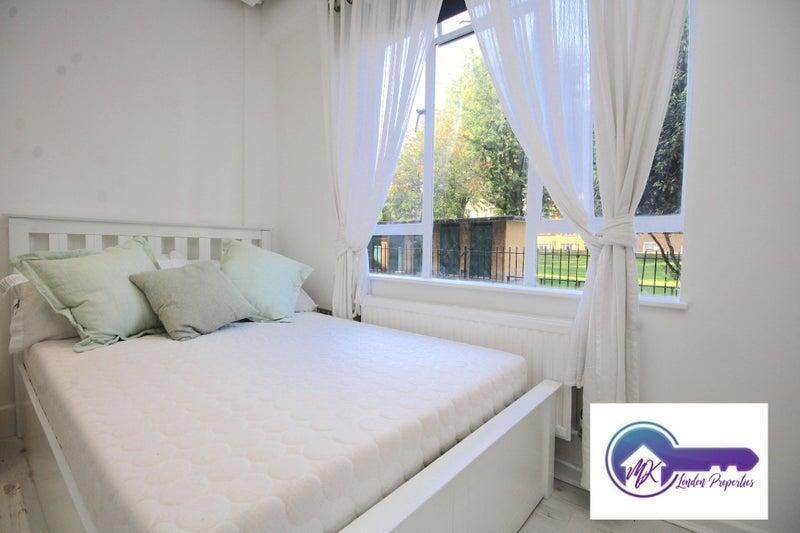 Property photo 2 of 9 Photo 2