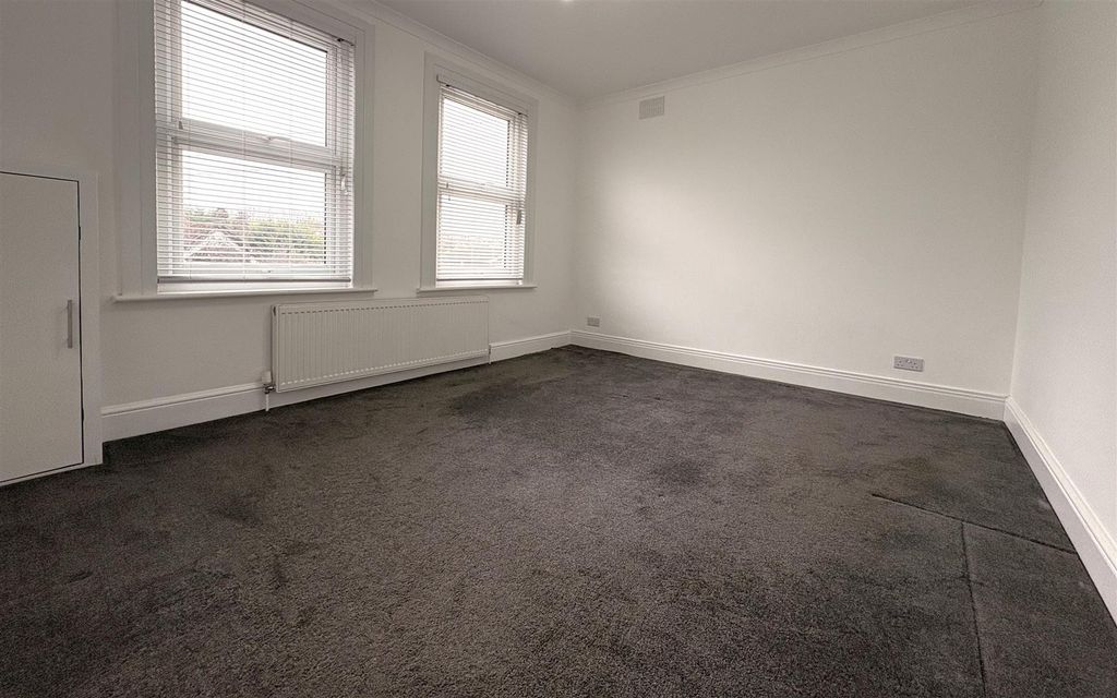 Property photo 3 of 9 Img_1416.Jpeg