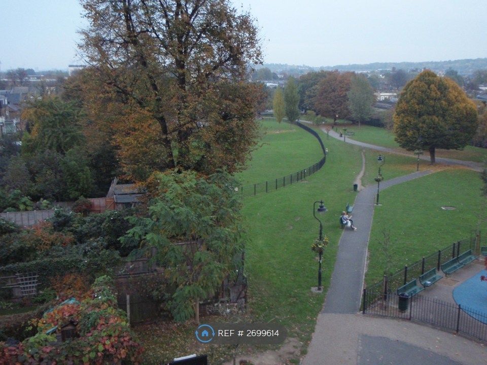 Property photo 2 of 9