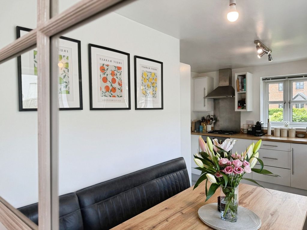 Property photo 3 of 24 Kitchen Breakfast Room