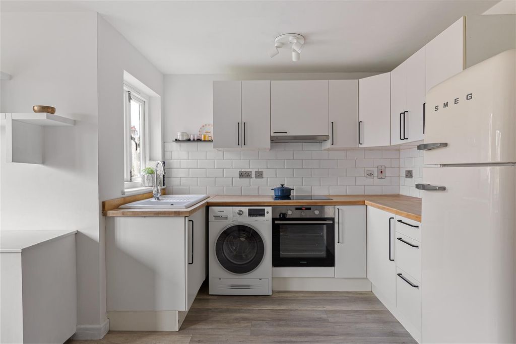 Property photo 3 of 22 Img_8271.Jpg