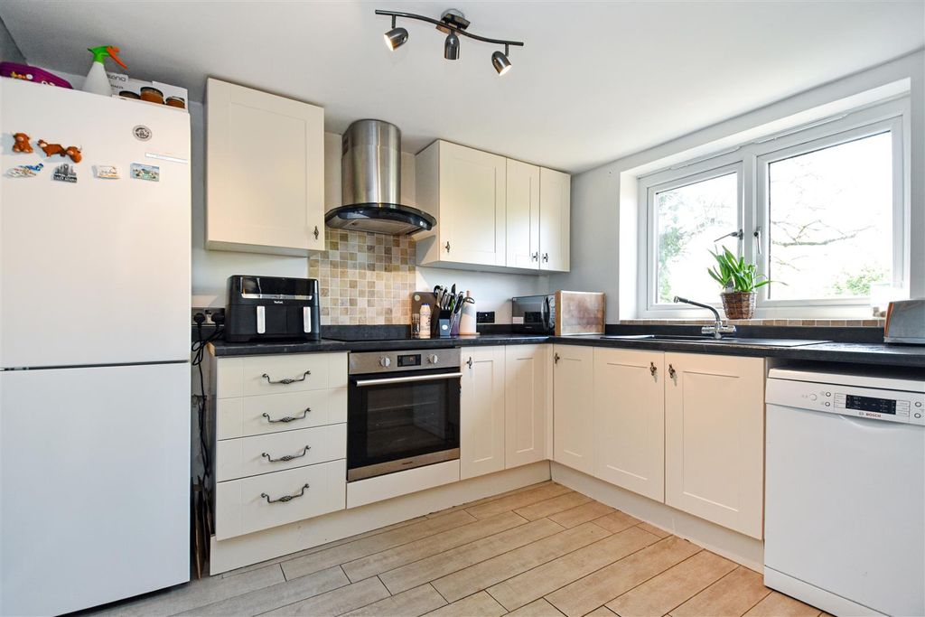 Property photo 3 of 24 Ph14_6498763.Jpg