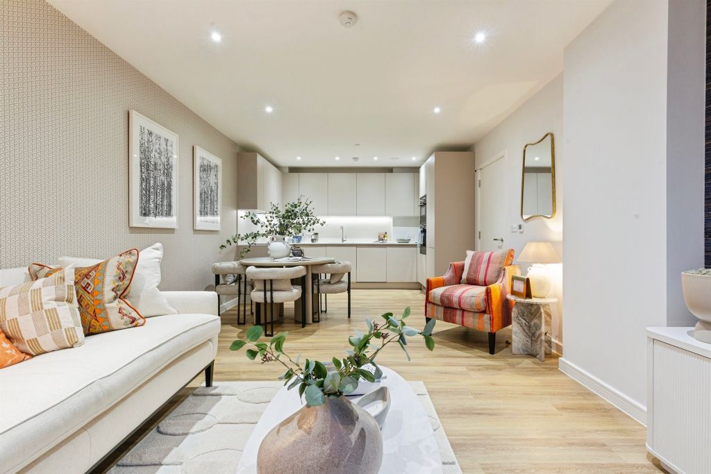 Property photo 1 of 22