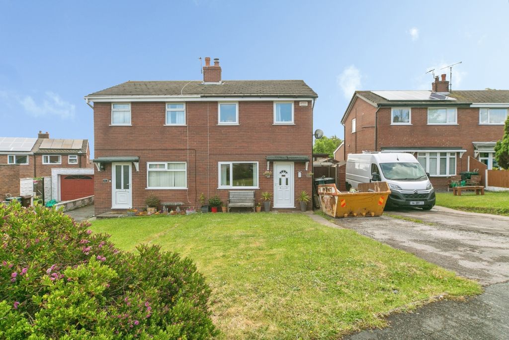 Property photo 1 of 17 Pbox-Img.Jpg