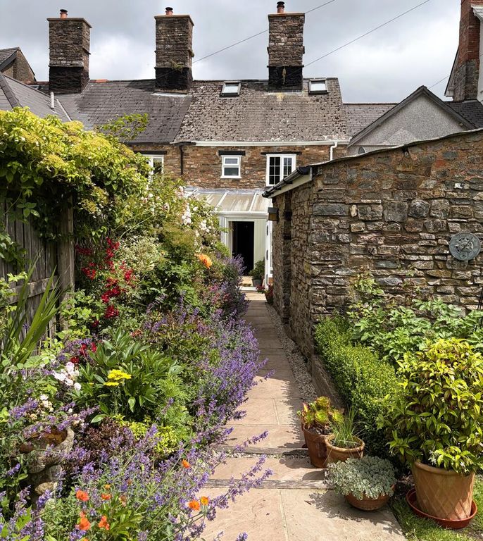 Property photo 2 of 19 Rear Garden