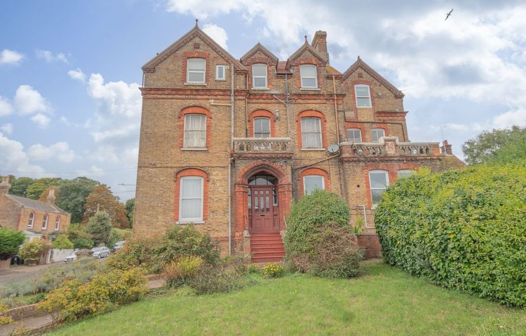 Property photo 1 of 8 Picture 1