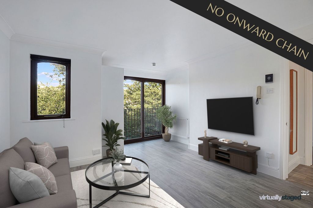 Property photo 3 of 22