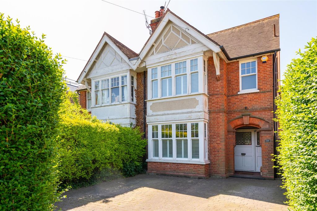 Property photo 1 of 24 135 Victoria Road Externals-14.Jpg