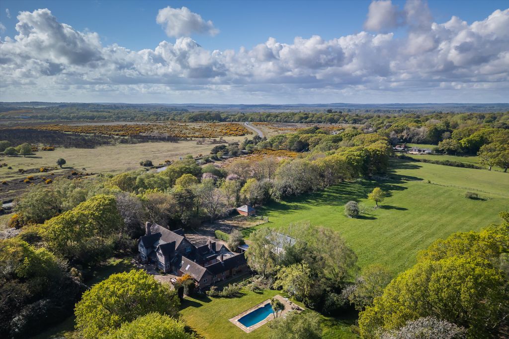 Property photo 1 of 22 Image