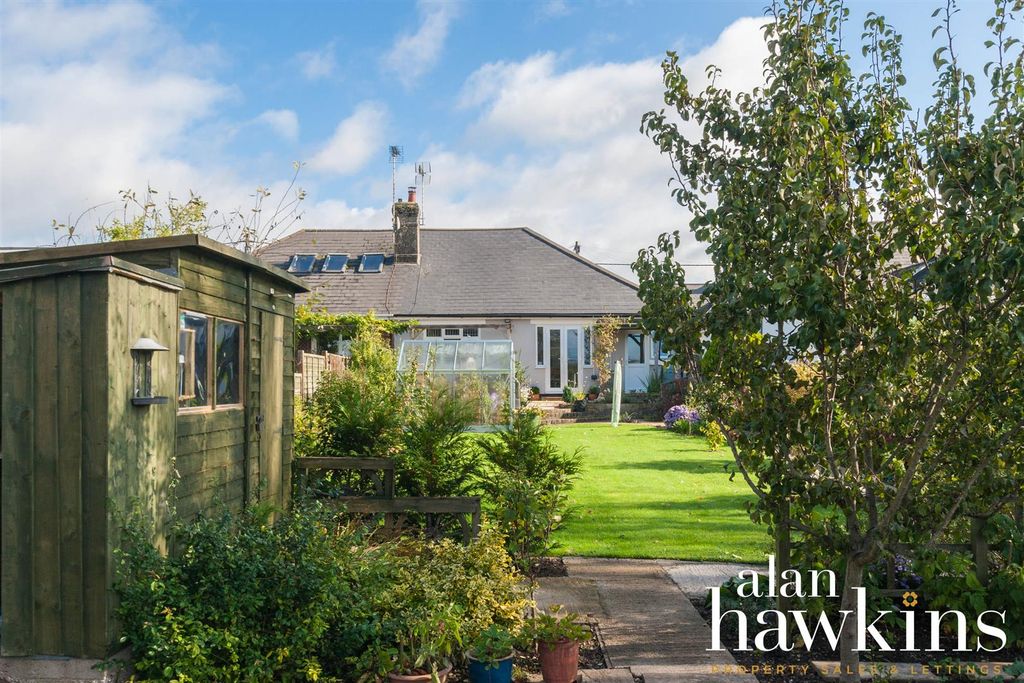 Property photo 3 of 17 Ah3177-17.Jpg