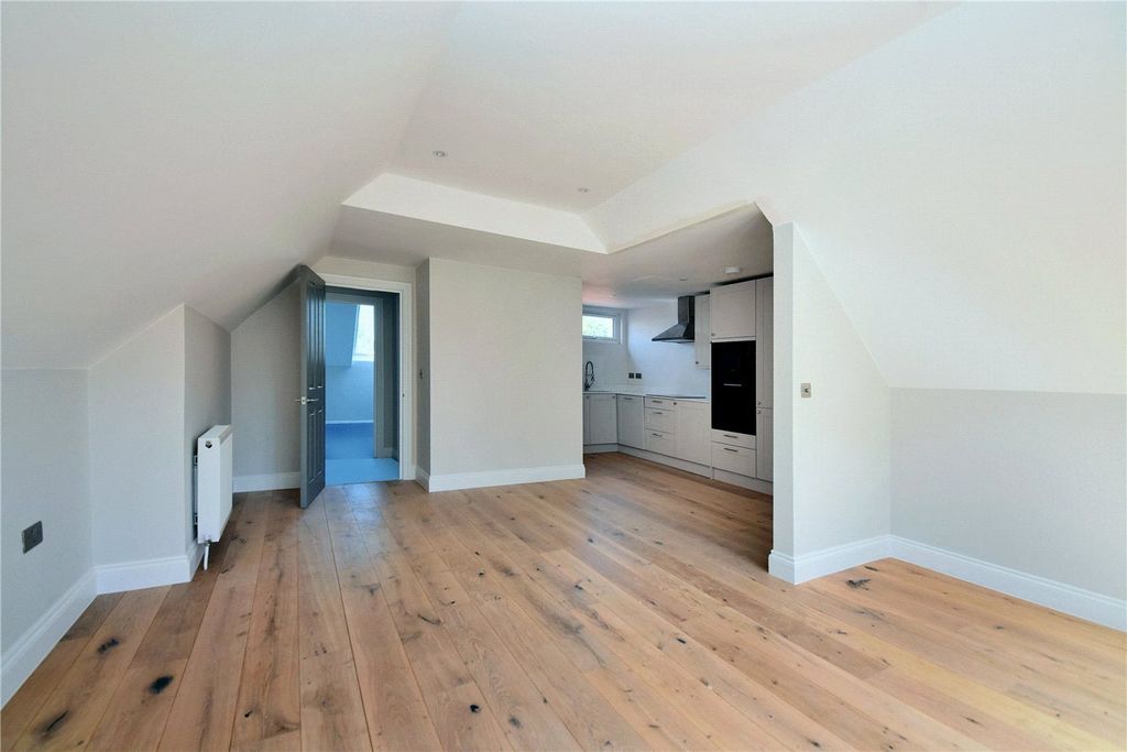 Property photo 3 of 13 Picture No. 06