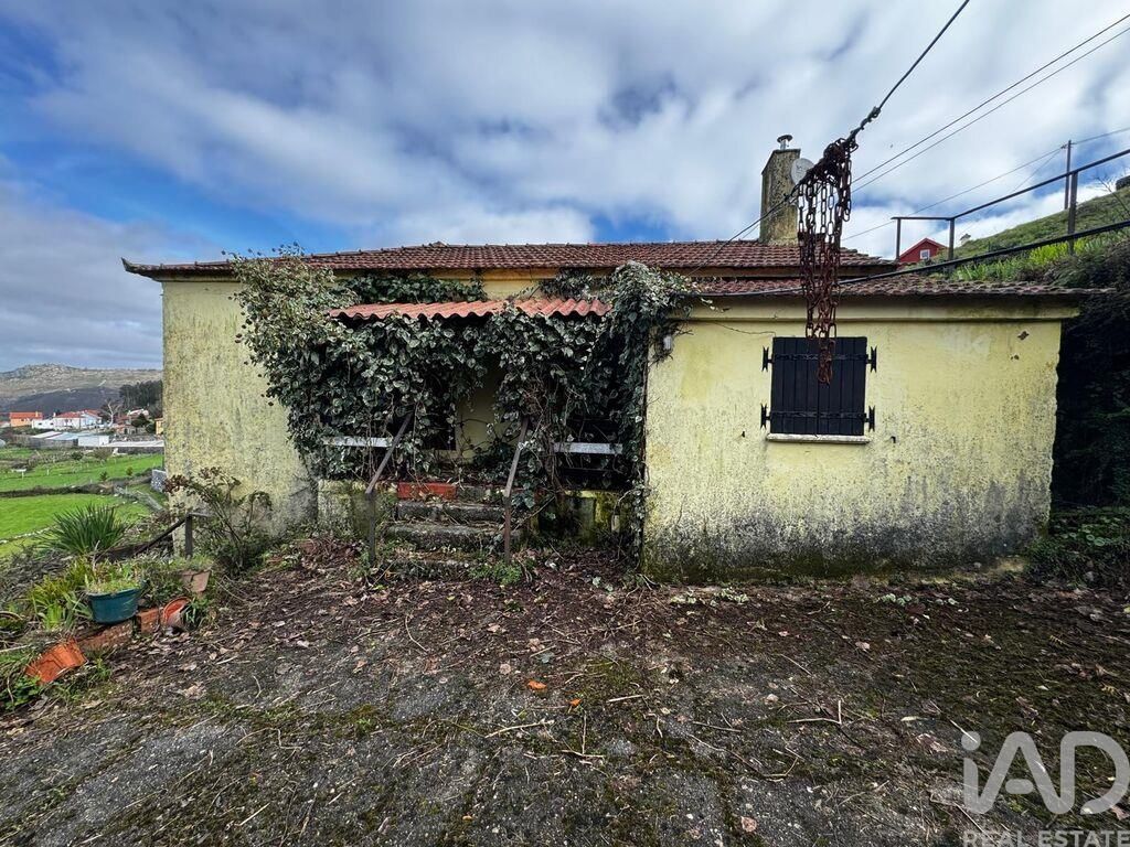 Property photo 1 of 33