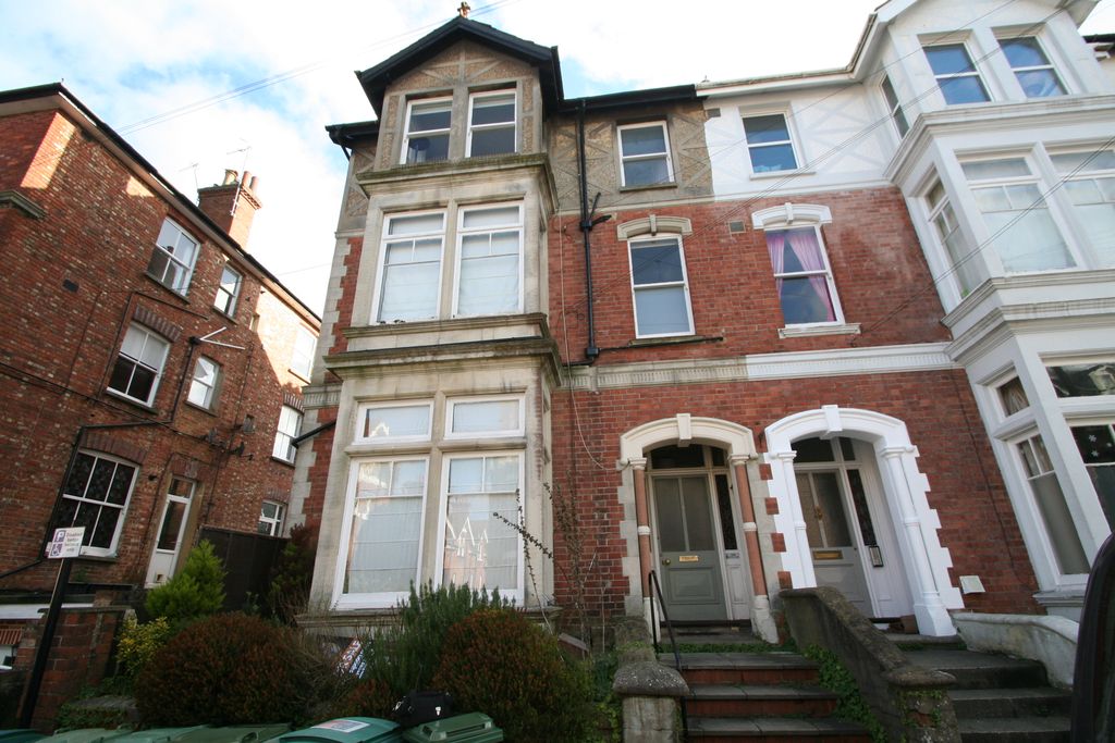 Property photo 1 of 4