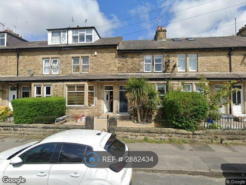 Property photo 2 of 12