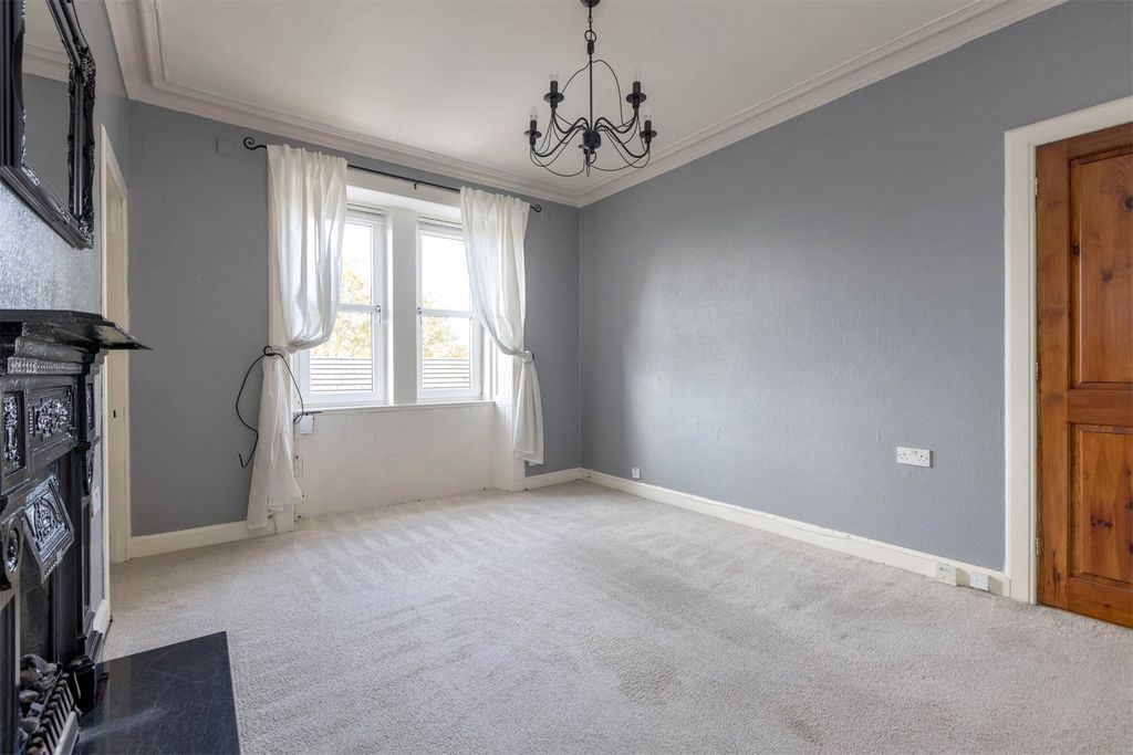 Property photo 3 of 20 Picture No. 15