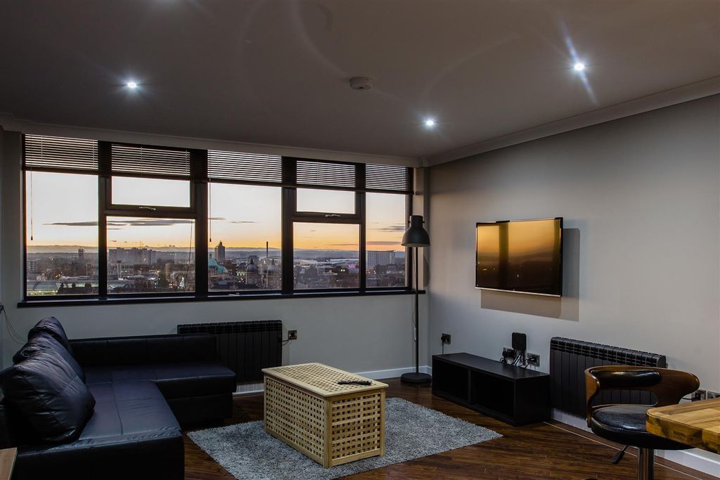 Property photo 2 of 9 3Oezletjdnktxg5Mcznnrs0Ndyu.Jpg