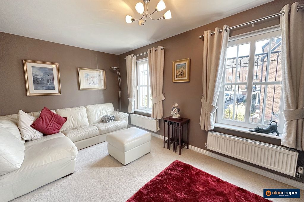Property photo 3 of 27 4069465