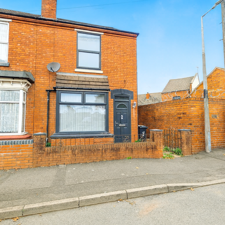 Property photo 1 of 13