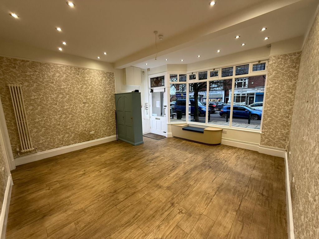 Property photo 3 of 10 Front Retail Area