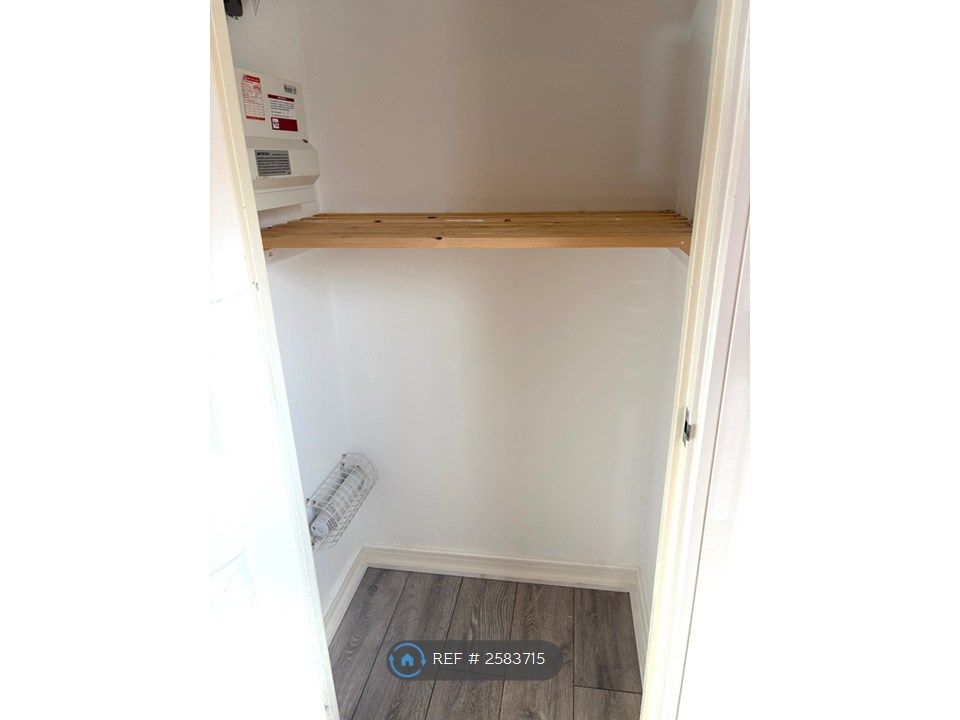 Property photo 2 of 21 Storage