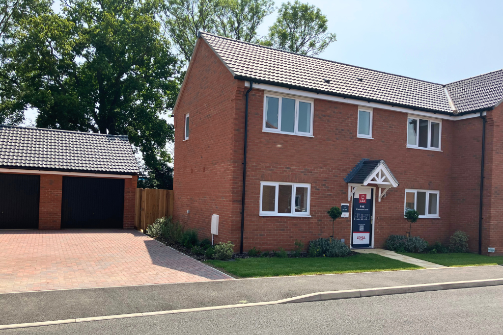 Property photo 1 of 15 Exterior