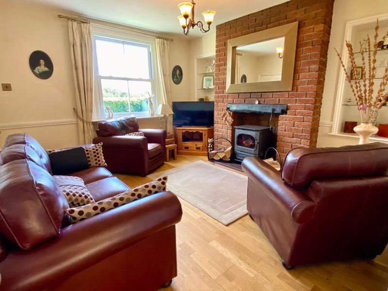 Property photo 2 of 35 Sitting Room