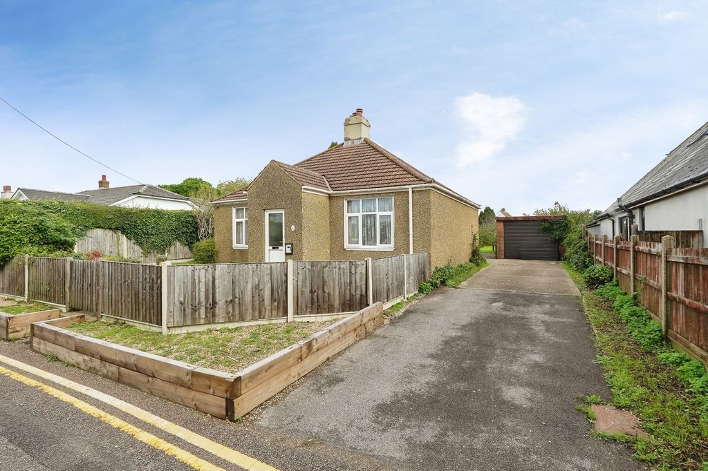 Property photo 2 of 27 Pbox-Img.Jpg