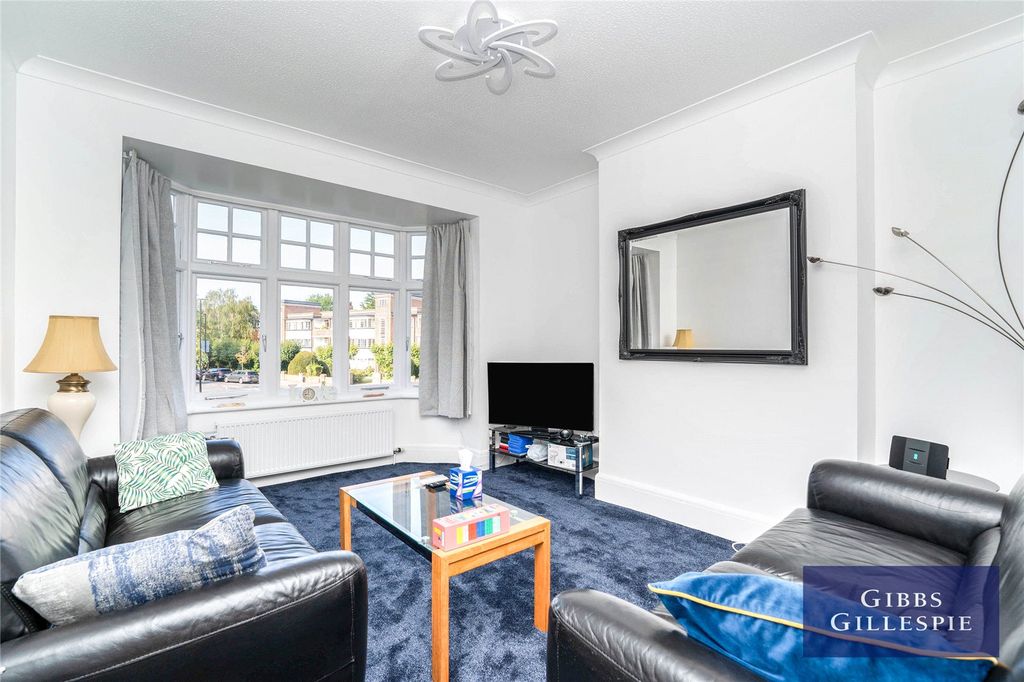 Property photo 3 of 10 Picture No. 05