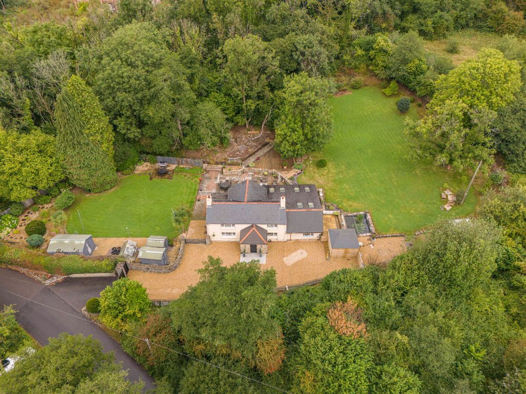 Property photo 1 of 53