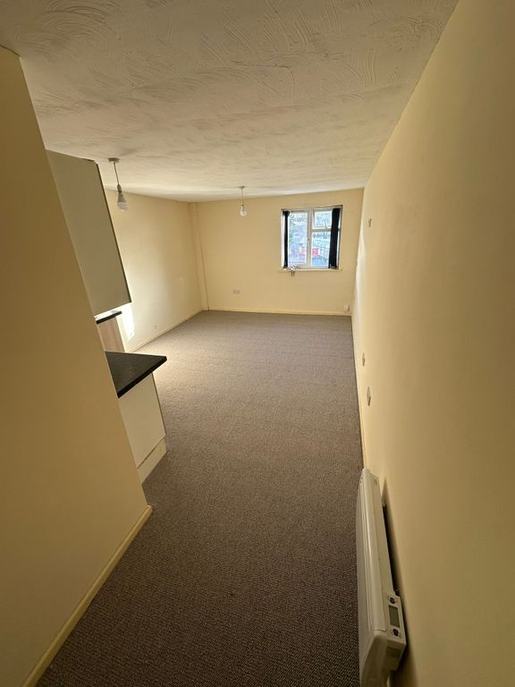 Property photo 2 of 3