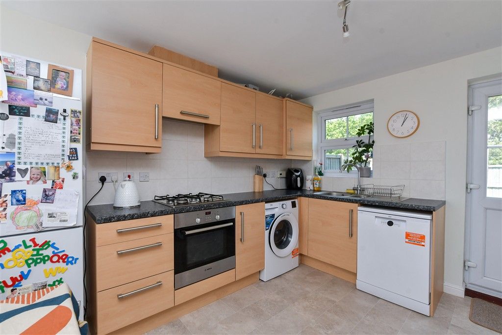 Property photo 3 of 11 Kitchen/Diner