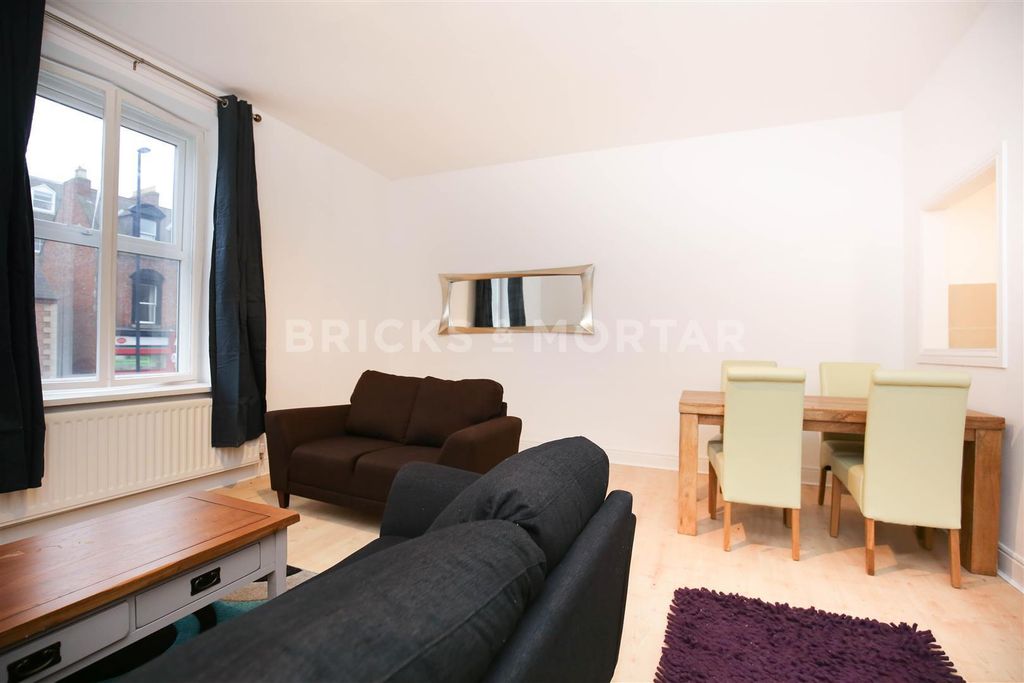 Property photo 3 of 9 3.Jpg