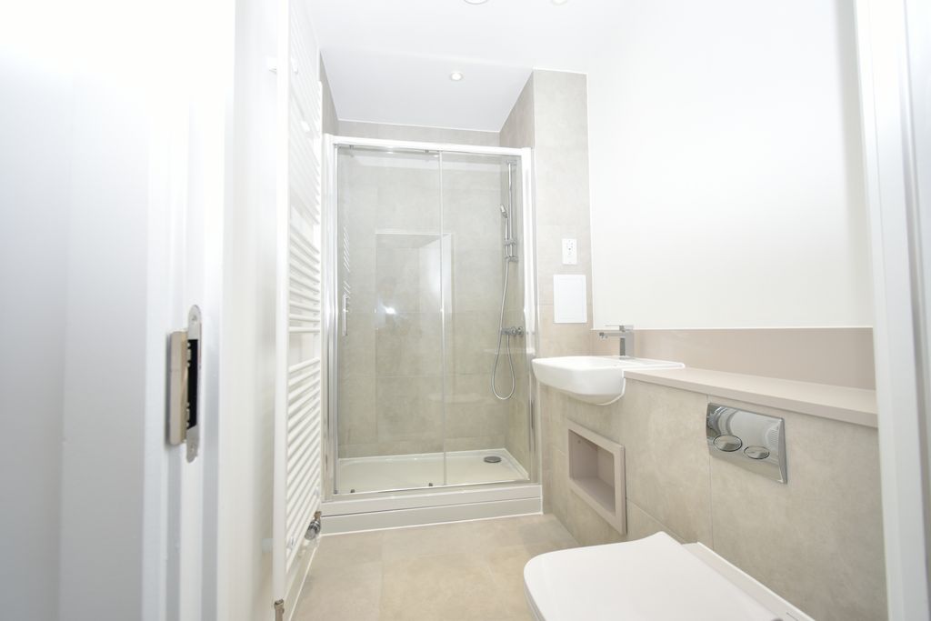 Property photo 3 of 7 Gallery