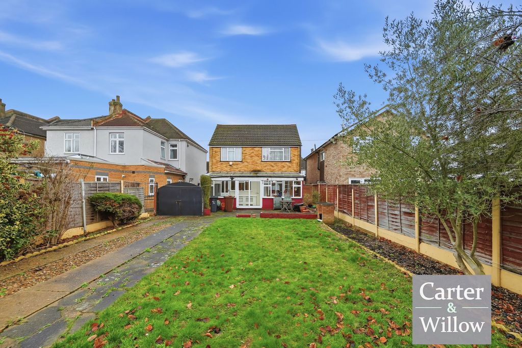 Property photo 3 of 16