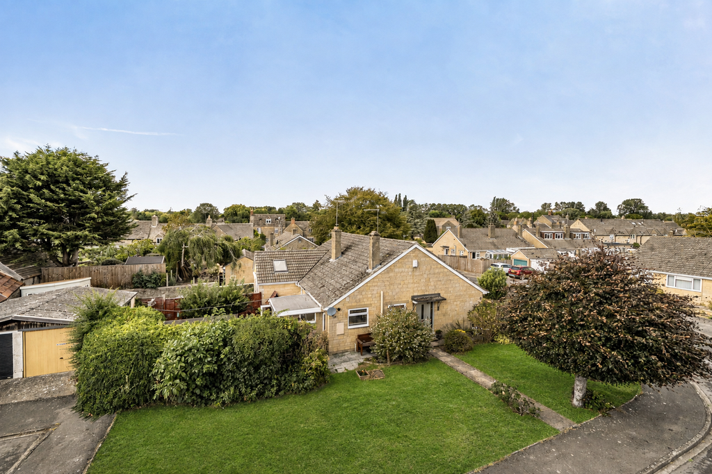 Property photo 1 of 11 10E2Ed345F5A4692Abb23F319Fdde2Bc