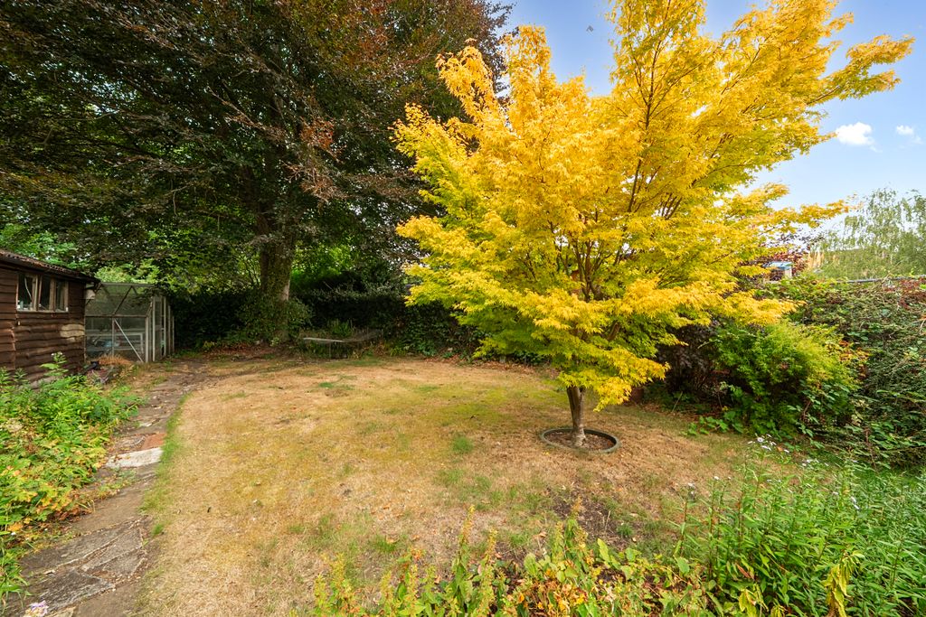 Property photo 2 of 8 2