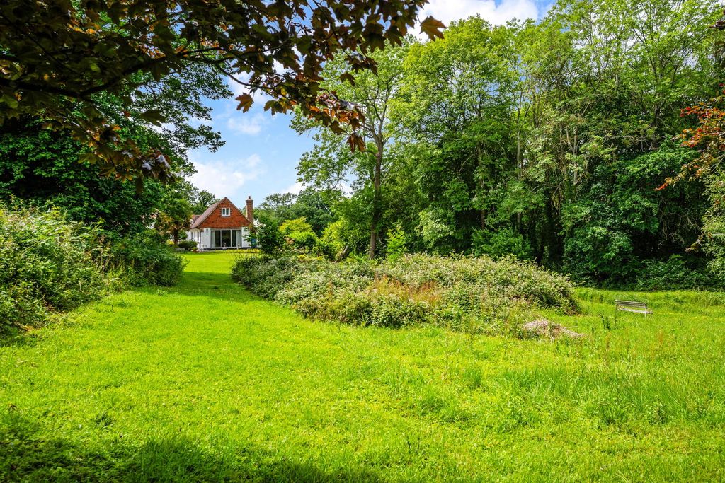 Property photo 2 of 36