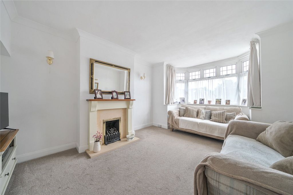 Property photo 3 of 19 Picture No. 13