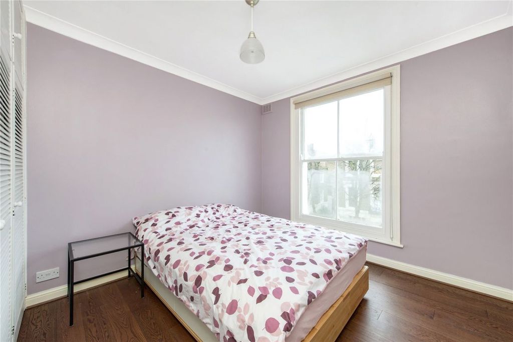 Property photo 3 of 6