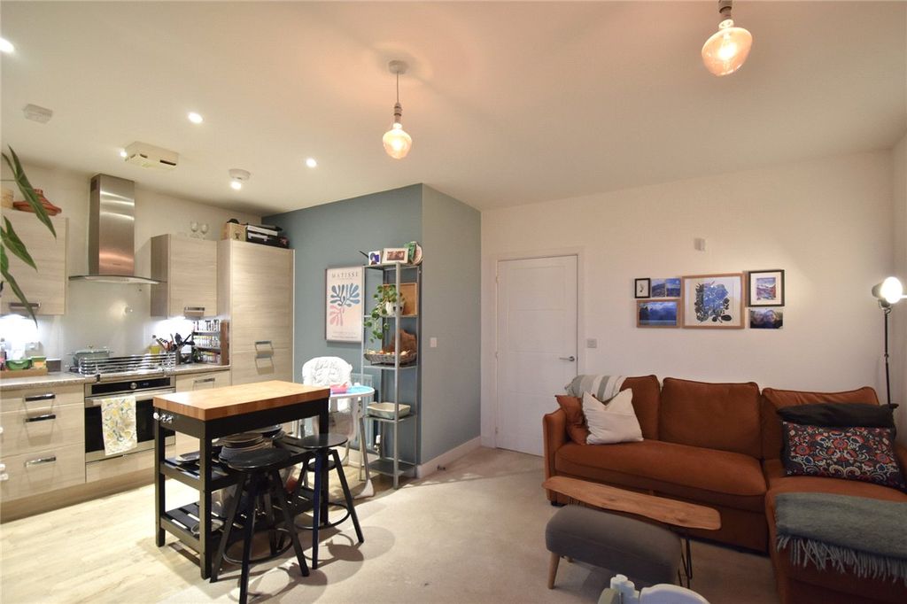 Property photo 2 of 8 Picture No. 02