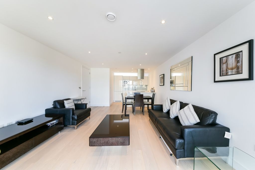 Property photo 2 of 11 Living Area Kensingt