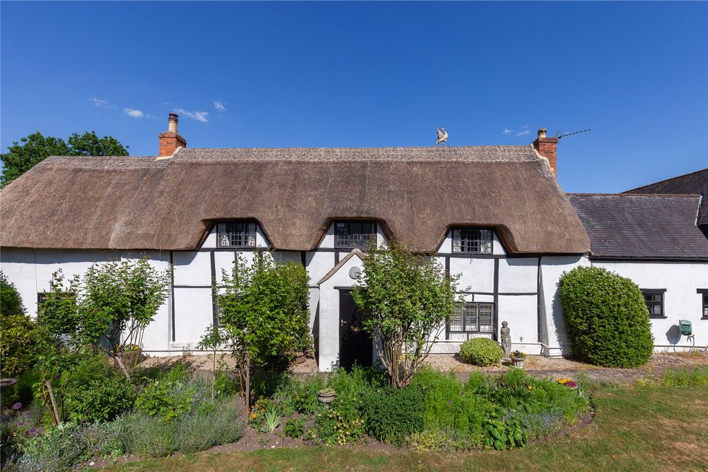 Property photo 1 of 22 Picture No. 02