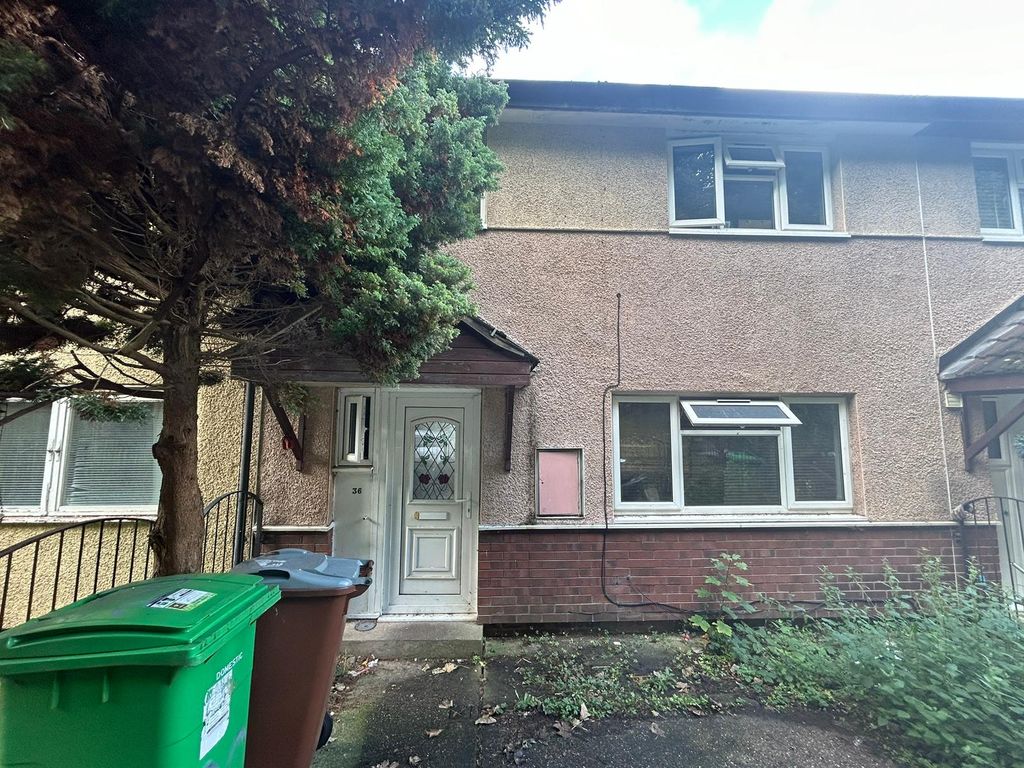 Property photo 1 of 5