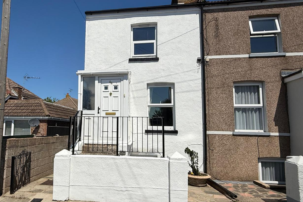 Property photo 1 of 15