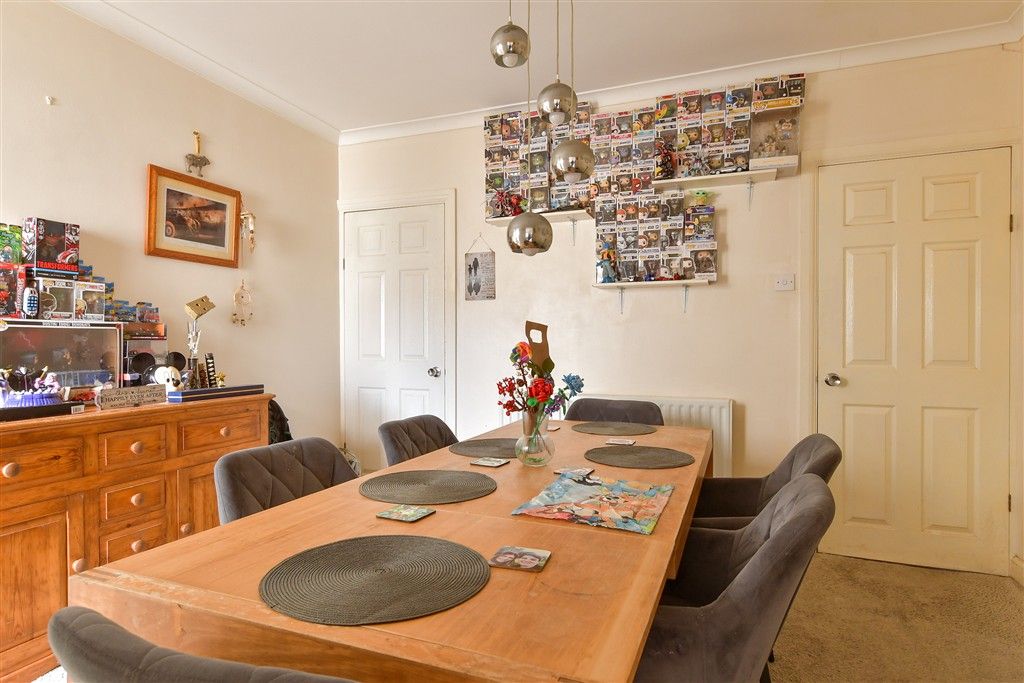 Property photo 1 of 9 Dining Room