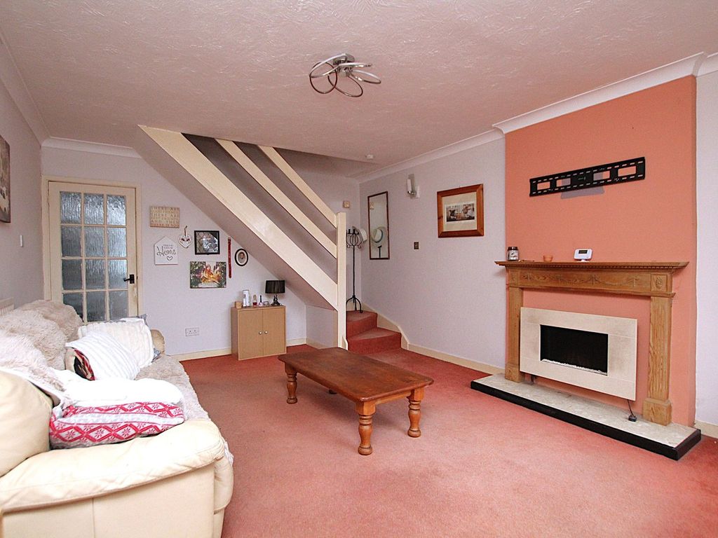 Property photo 2 of 16