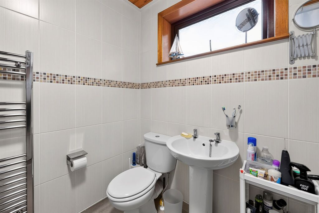 Additional image 10 of 2 bed flat for saleGillsburn Gardens, Kilmarnock KA3