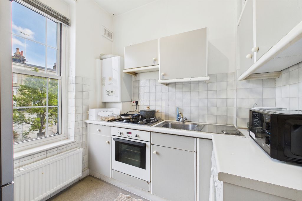 Property photo 2 of 5